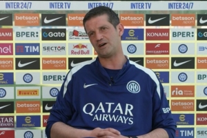 齐沃:巴斯托尼不需要做心理咨询,网暴他的人才需要看心理医生