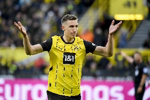 多特众高层：同施洛特贝克续约意义重大 他是世界最佳中卫之一