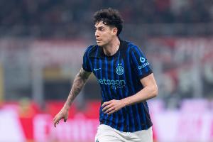 意媒:巴萨愿为巴斯托尼提供700万欧年薪,和球员在国米收入相当