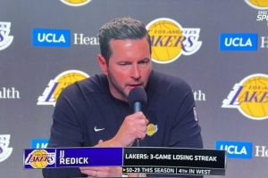 雷迪克：花了很多时间和队员们沟通 我们忽视了在俄城的情绪消耗