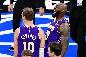 科尔：詹姆斯配射手让你几乎无计可施 18年总决赛谁也防不住谁