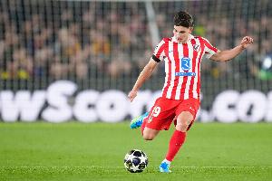 每体:巴萨签阿尔瓦雷斯尚未有具体方案,马竞不排除球员续约可能