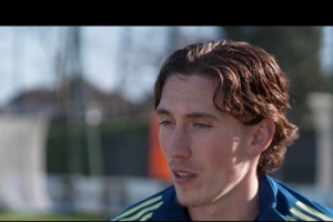 威尔逊：祖父下注我能为威尔士效力赢了很多钱，第二天就退休了