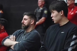 杨瀚森to开拓者副总经理：我想扮演控卫角色 但总是容易失误