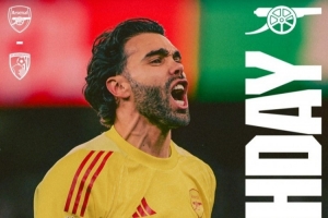 剑指三分！阿森纳发布对阵伯恩茅斯海报，拉亚单人出镜