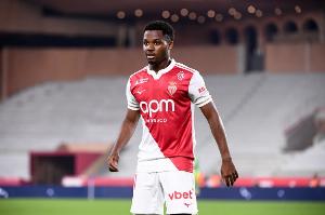 队报：摩纳哥有意买断法蒂，但该球员的薪资问题可能成为阻碍