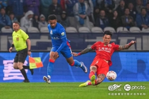 上海申花1比0上海海港 感谢去到现场为球队加油呐喊的球迷朋友们