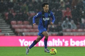 泰勒·亚当斯：阿森纳很难对付，我们非常期待这场比赛