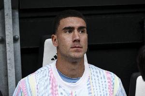 意媒：尤文将与DV9展开新一轮续约谈判，斯帕莱蒂认为他适合球队