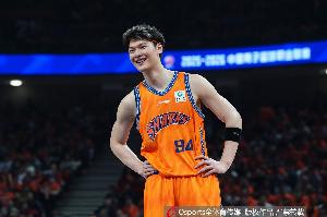 19连胜！媒体人：上海现在的成熟度 令人期待他们季后赛表现