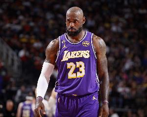 明天超了？湖人本赛季52胜 已追平20年夺冠赛季胜场数