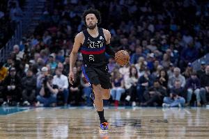 手感还得调！坎宁安22分钟送出14助 但投篮仅12中3&三分6中1