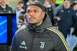 33场2球！罗马诺：尤文已总价4600万自动买断奥蓬达，今夏将出售