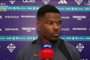 邓弗里斯:我伤缺4个月但现在感觉很好 齐沃要我们下半场全力以赴