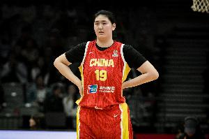 期待!张子宇明年将获WNBA参选资格 知名选秀网站将她排在榜眼