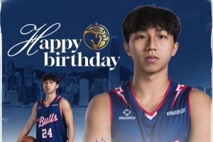 生日快乐 吴委峻! 愿你新的一岁健康涨球 我们一直为你加油