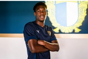 葡媒:多特商谈引进中卫伊布拉希马·巴,法马利康想要2500万欧