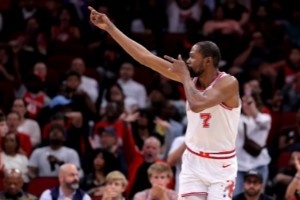 战绩相同意义不同!杜兰特&杰伦·格林交易后 火箭仍然稳赚不赔