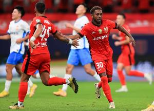 东体:加布里埃尔短时间内离开上海,已经返回巴西治疗