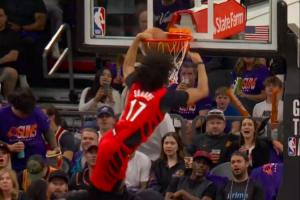 这球真的帅!阿夫迪亚送空接 谢顿·夏普起飞送上炸裂滑翔砸扣