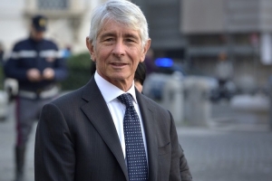 意体育部长:希望恢复意大利足球的竞争力,需要各相关方共同讨论