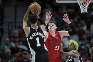 天克？马刺季后赛在主场对开拓者10胜0负&历史第一