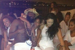 白巧克力:韦德比哈登更在乎比赛 哈登逛夜店时韦德在苦练跳投