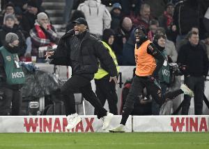 漫长等待!拜仁双杀皇马,也是时隔14年再次在欧冠淘汰皇马