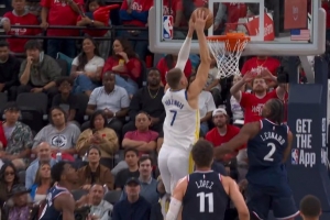 金州高塔!库里三分不中 波津冲进内线飞天补扣