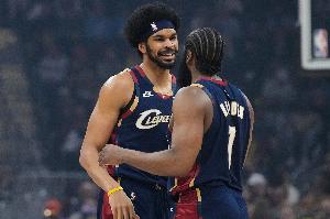 阿特金森:哈登是“老师型”球员 总有新想法&和球员们交流很多