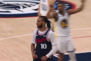 立功了!加兰顶着5犯上场 强投打成2+1稳住局势