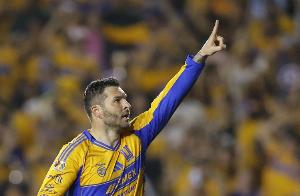 记者:40岁法国前锋吉尼亚克不会与老虎大学续约