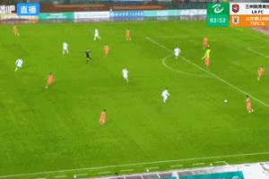 记者：泰山B队艾孜海尔伤势初步诊断为腓骨骨折，今日将专家会诊