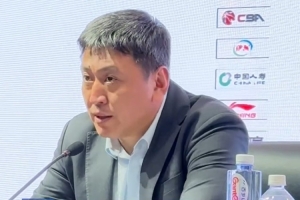 王世龙:莱迪上半场爆发打乱了节奏 输一场不算啥还是要摆正心态