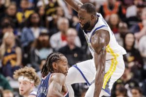 给尊重!追梦拖着一条伤腿绝命时刻助攻库里+抢断边线球+单断小卡