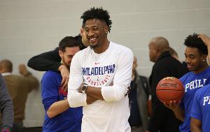 考文顿谈相信过程：一赛季换了27个队友 根本不认识旁边坐的是谁