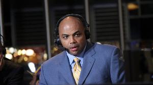 巴克利：火箭本场进攻看得糟心 球队不可能所有人都有无限开火权