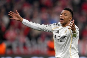 佩蒂特：皇马总喜欢甩锅给裁判；姆巴佩去皇马的时机很糟糕