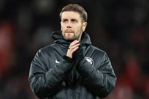 赫尔泽勒：很失望只拿1分但球队展现韧性，下半场创造很多机会